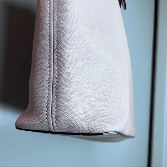 Michael Kors Women's Blush Pink Tote Bag - Picture 6 of 16